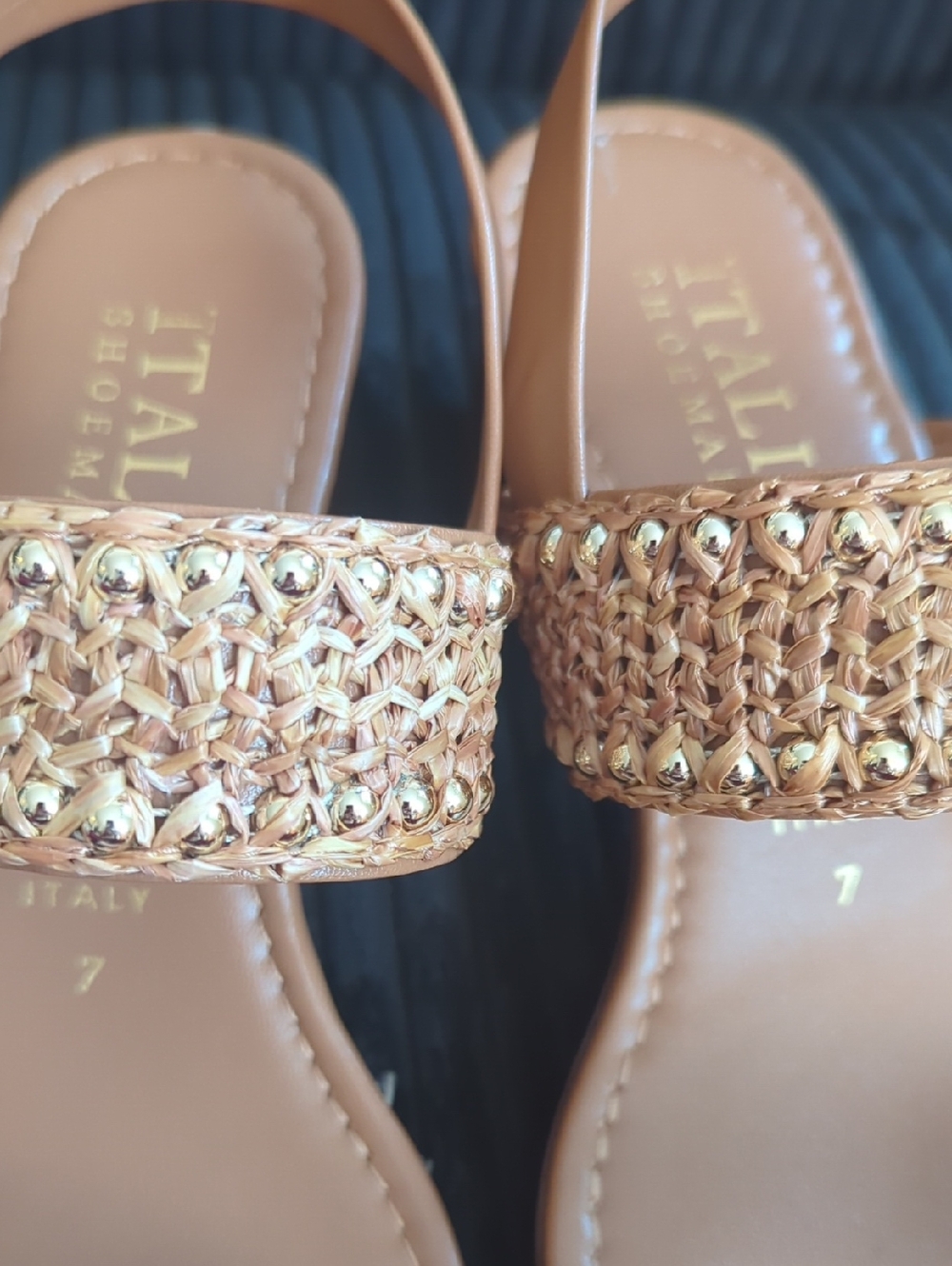 Italian Shoemakers Light Brown Woven Strap Sandals with Gold Accents Size 7 - Picture 3 of 6